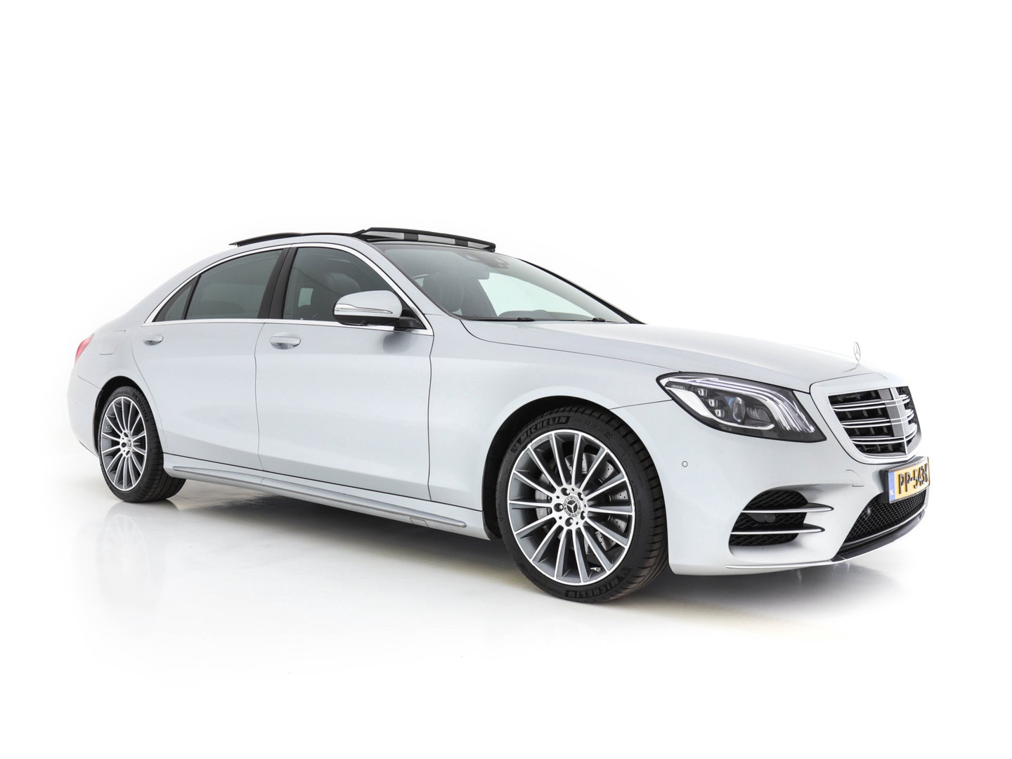 Mercedes-Benz S-Klasse 400d AMG-Line 4-Matic Lang Aut. *PANO | LEATHER | DISTRONIC | BURMESTER | TOPVIEW | KEYLESS | BLINDSPOT | AIRMATIC | FULL-LED |  MEMORY-PACK  | WIDESCREEN-DIGI-COCKPIT | AMBIENTLIGHT |  HEATED/VENTILATED SEATS | ....