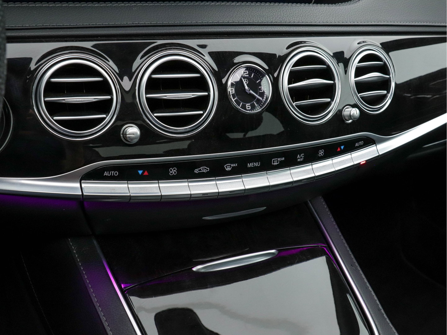 Mercedes-Benz S-Klasse 400d AMG-Line 4-Matic Lang Aut. *PANO | LEATHER | DISTRONIC | BURMESTER | TOPVIEW | KEYLESS | BLINDSPOT | AIRMATIC | FULL-LED |  MEMORY-PACK  | WIDESCREEN-DIGI-COCKPIT | AMBIENTLIGHT |  HEATED/VENTILATED SEATS | ....