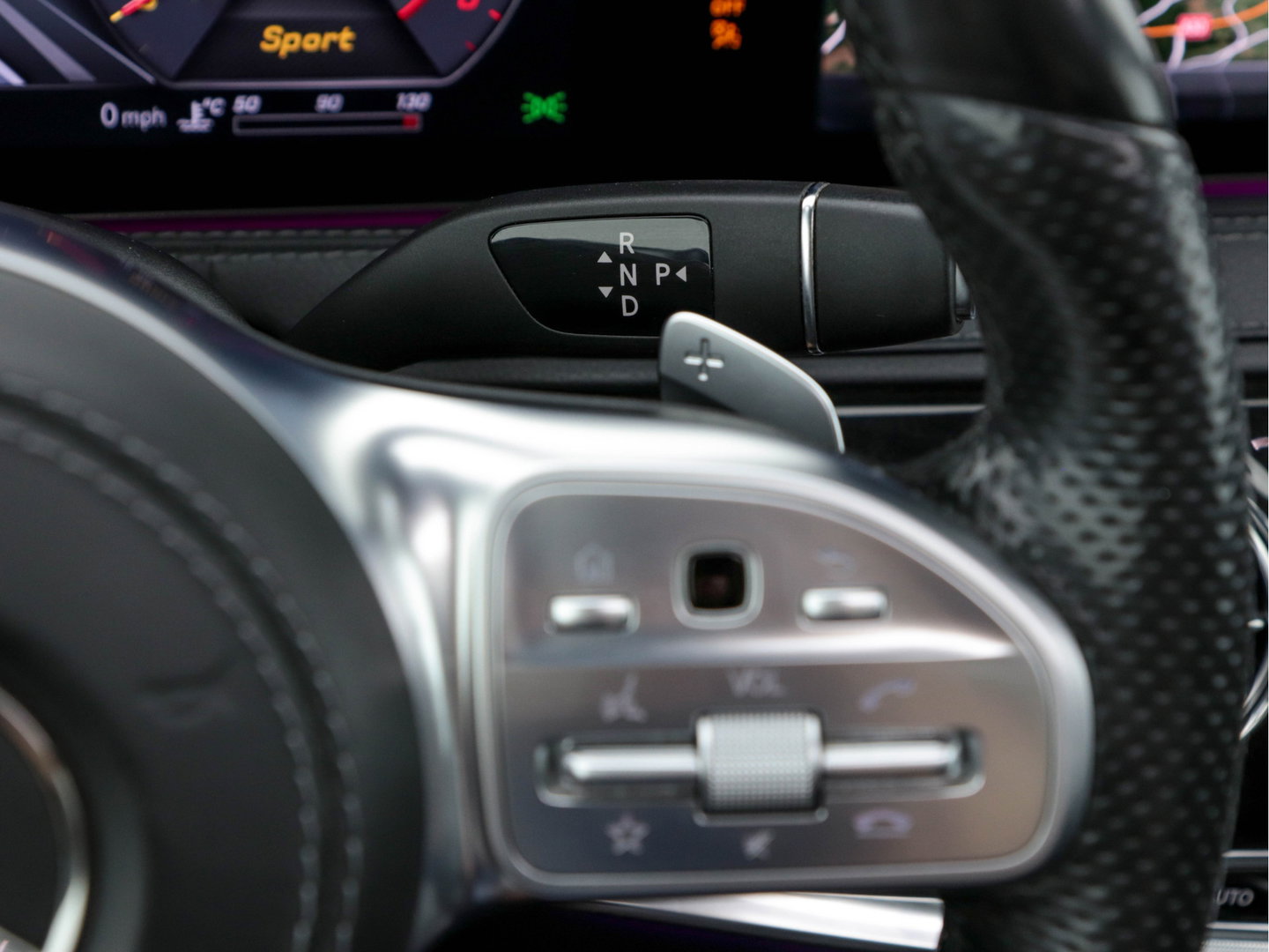 Mercedes-Benz S-Klasse 400d AMG-Line 4-Matic Lang Aut. *PANO | LEATHER | DISTRONIC | BURMESTER | TOPVIEW | KEYLESS | BLINDSPOT | AIRMATIC | FULL-LED |  MEMORY-PACK  | WIDESCREEN-DIGI-COCKPIT | AMBIENTLIGHT |  HEATED/VENTILATED SEATS | ....