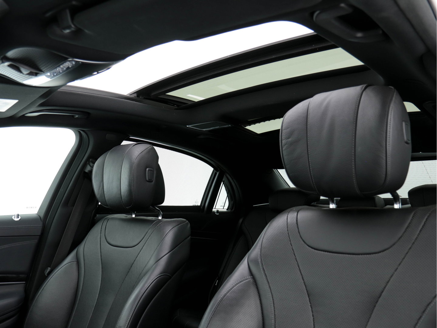 Mercedes-Benz S-Klasse 400d AMG-Line 4-Matic Lang Aut. *PANO | LEATHER | DISTRONIC | BURMESTER | TOPVIEW | KEYLESS | BLINDSPOT | AIRMATIC | FULL-LED |  MEMORY-PACK  | WIDESCREEN-DIGI-COCKPIT | AMBIENTLIGHT |  HEATED/VENTILATED SEATS | ....