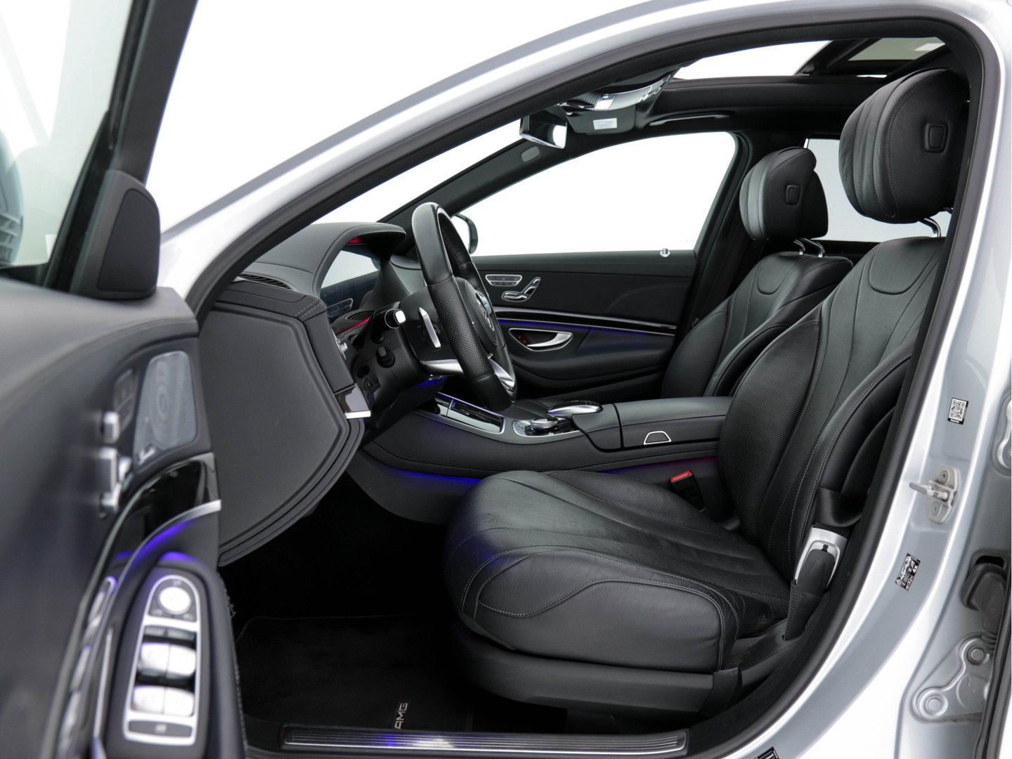 Mercedes-Benz S-Klasse 400d AMG-Line 4-Matic Lang Aut. *PANO | LEATHER | DISTRONIC | BURMESTER | TOPVIEW | KEYLESS | BLINDSPOT | AIRMATIC | FULL-LED |  MEMORY-PACK  | WIDESCREEN-DIGI-COCKPIT | AMBIENTLIGHT |  HEATED/VENTILATED SEATS | ....