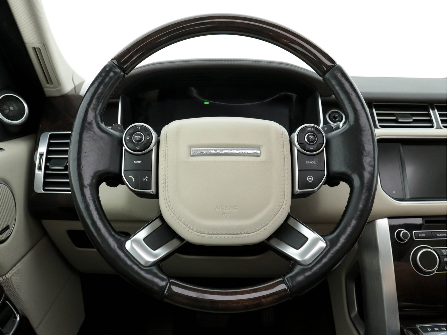 Land Rover Range Rover 3.0 TDV6 Vogue Aut. *PANO | LEATHER | NAVI-FULLMAP | DIGI-COCKPIT | TOPVIEW | BI-XENON | MERIDIAN-AUDIO | MEMORY-PACK | AIRSUSPENSION | HEATED-COMFORTSEATS | SHIFTPADDLES | 20"ALU*