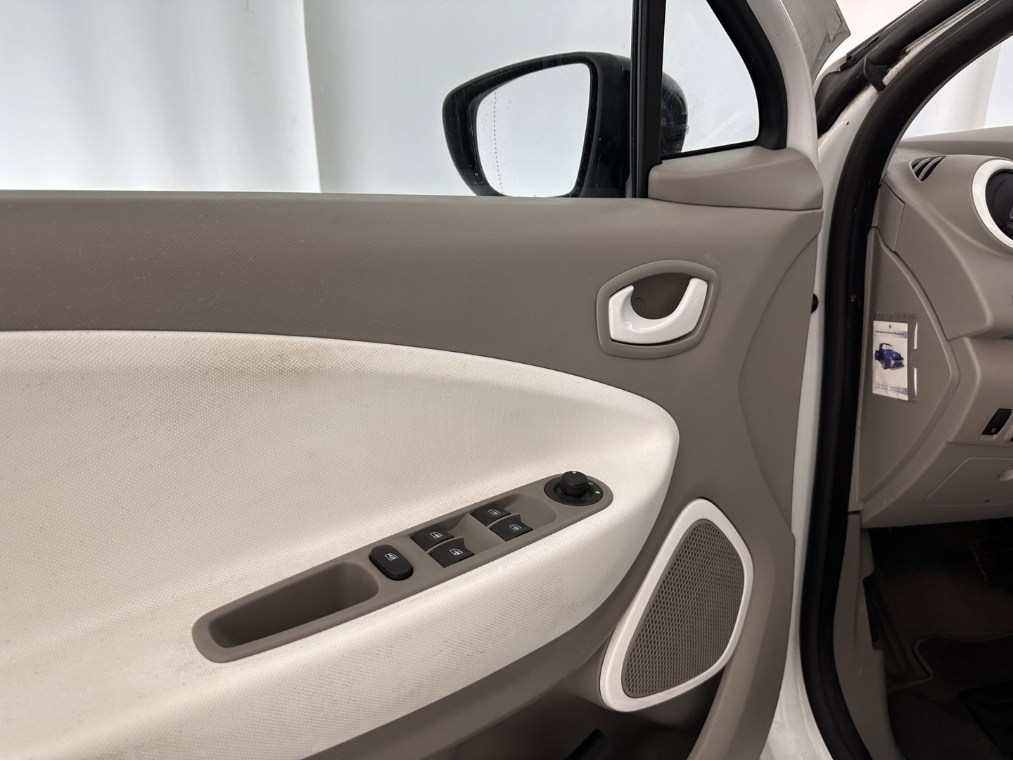 Renault ZOE Q210 Zen Quickcharge R-Link-Pack 22 kWh (ex Accu) [ 3-Fase ] Aut. *NAVI-FULLMAP | DIGI-COCKPIT | LED-LIGHTS | KEYLESS | COMFORT-SEATS | ECC | PDC | CRUISE | 17''ALU*