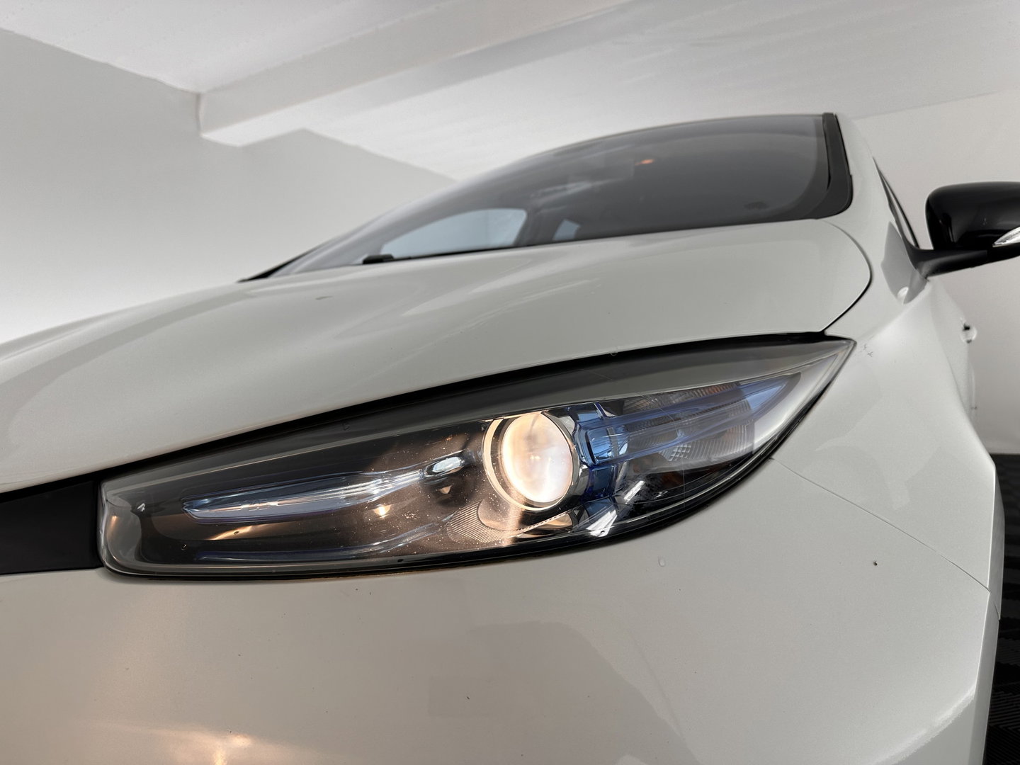 Renault ZOE Q210 Zen Quickcharge R-Link-Pack 22 kWh (ex Accu) [ 3-Fase ] Aut. *NAVI-FULLMAP | DIGI-COCKPIT | LED-LIGHTS | KEYLESS | COMFORT-SEATS | ECC | PDC | CRUISE | 17''ALU*