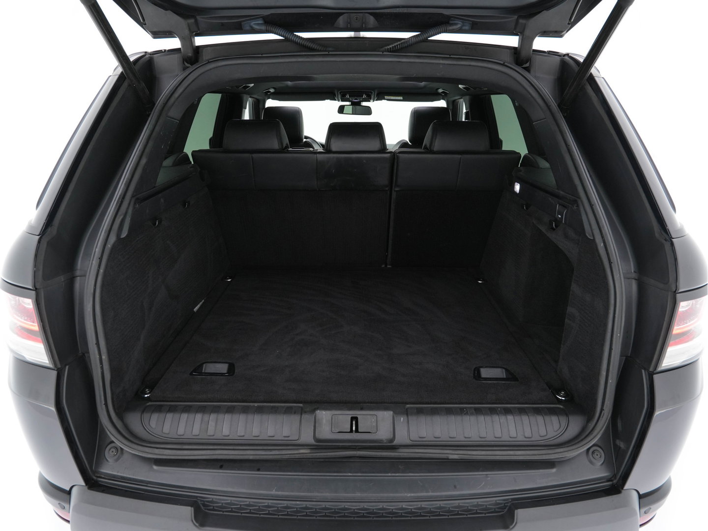 Land Rover Range Rover Sport 3.0 SDV6 HSE Dynamic Aut. *PANO | LEATHER | BI-XENON | NAVI-FULLMAP | CAMERA | KEYLESS | AIR-SUSPENSION | ECC | PDC | CRUISE | PRIVACY-GLASS | SHIFT-PADDLES | BREMBO-BRAKES | COMFORT-SEATS | 21''ALU*
