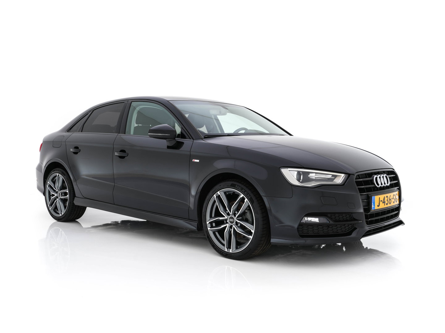 Audi A3 Limousine 1.6 TDI S-Line Ambition XENON | NAVI-FULLMAP | COMFORT-SEATS | PRIVACY-GLASS | ECC | PDC | CRUISE | 18''ALU*