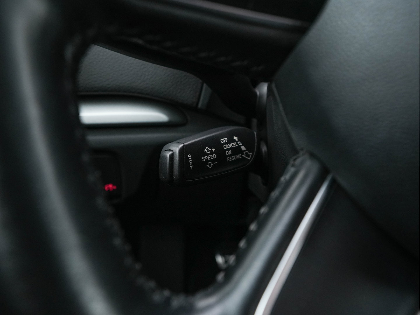Audi A3 Limousine 1.6 TDI S-Line Ambition XENON | NAVI-FULLMAP | COMFORT-SEATS | PRIVACY-GLASS | ECC | PDC | CRUISE | 18''ALU*