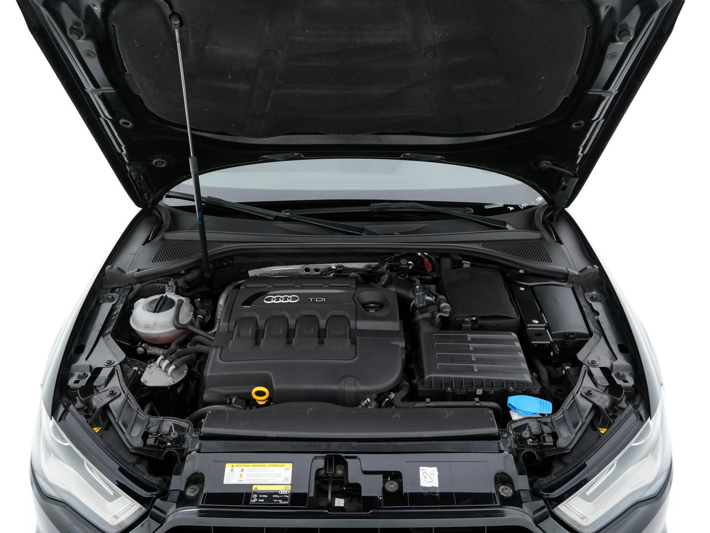 Audi A3 Limousine 1.6 TDI S-Line Ambition XENON | NAVI-FULLMAP | COMFORT-SEATS | PRIVACY-GLASS | ECC | PDC | CRUISE | 18''ALU*