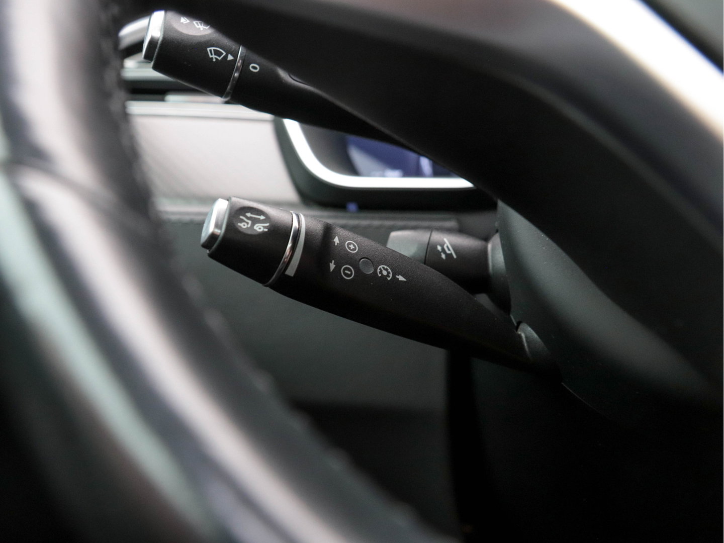 Tesla Model S P85D Performance-Pack AWD [ 3-Fase-17kW ] (INCL-BTW) *PANO | LEATHER | AUTO-PILOT | AIRSUSPENSION | KEYLESS | CAMERA | FULL-LED | ADAPTIVE-CRUISE |  DIGI-COCKPIT | HEATED-SPORTSEATS | 19"ALU*