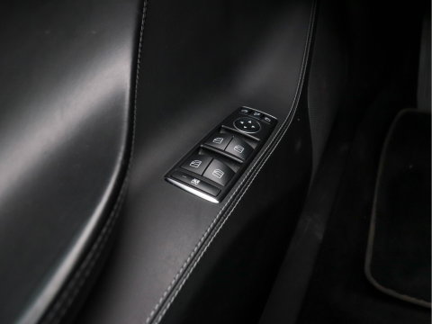 Tesla Model S P85D Performance-Pack AWD [ 3-Fase-17kW ] (INCL-BTW) *PANO | LEATHER | AUTO-PILOT | AIRSUSPENSION | KEYLESS | CAMERA | FULL-LED | ADAPTIVE-CRUISE |  DIGI-COCKPIT | HEATED-SPORTSEATS | 19"ALU*