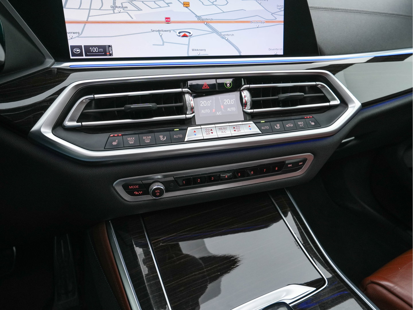 BMW X5 M50d High Executive M-Sportpack Aut. *PANO | HEAD-UP | DESIGN-LEATHER | LASER-LIGHT | TOP-VIEW | HARMAN/KARDON | MEMORY-PACK | DIGI-COCKPIT | DAB+ | HEATED-COMFORTSEATS | NAVI-FULLMAP | KEYLESS | TOWBAR | 21''ALU*