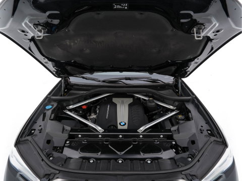 BMW X5 M50d High Executive M-Sportpack Aut. *PANO | HEAD-UP | DESIGN-LEATHER | LASER-LIGHT | TOP-VIEW | HARMAN/KARDON | MEMORY-PACK | DIGI-COCKPIT | DAB+ | HEATED-COMFORTSEATS | NAVI-FULLMAP | KEYLESS | TOWBAR | 21''ALU*