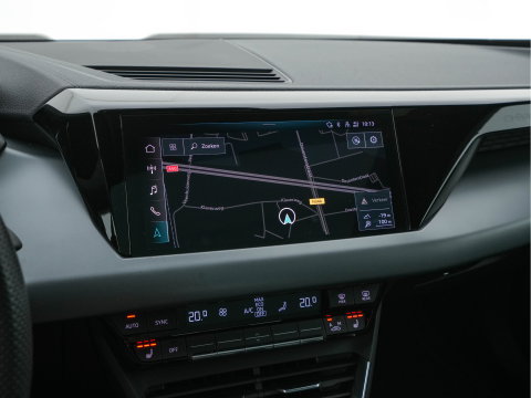 Audi e-tron GT 93 kWh Quattro (3-Fase-11 kW) {SOH-93%} (INCL-BTW) *HEATPUMP | PANO | FULL-LED | LEATHER | AUDI-SOUND | DIGI-COCKPIT | NAVI-FULLMAP | HEATED-SPORTSEATS | TOPVIEW | DAB | KEYLESS | LANE-ASSIST | SHIFTPADDLES | PRIVACYGLASS | 20"ALU*