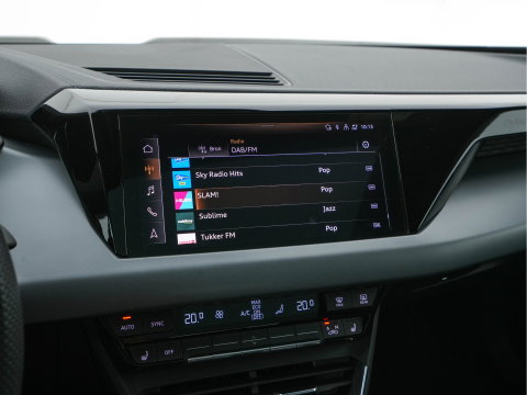 Audi e-tron GT 93 kWh Quattro (3-Fase-11 kW) {SOH-93%} (INCL-BTW) *HEATPUMP | PANO | FULL-LED | LEATHER | AUDI-SOUND | DIGI-COCKPIT | NAVI-FULLMAP | HEATED-SPORTSEATS | TOPVIEW | DAB | KEYLESS | LANE-ASSIST | SHIFTPADDLES | PRIVACYGLASS | 20"ALU*