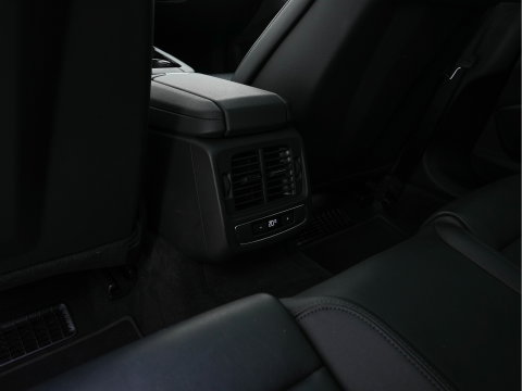Audi e-tron GT 93 kWh Quattro (3-Fase-11 kW) {SOH-93%} (INCL-BTW) *HEATPUMP | PANO | FULL-LED | LEATHER | AUDI-SOUND | DIGI-COCKPIT | NAVI-FULLMAP | HEATED-SPORTSEATS | TOPVIEW | DAB | KEYLESS | LANE-ASSIST | SHIFTPADDLES | PRIVACYGLASS | 20"ALU*