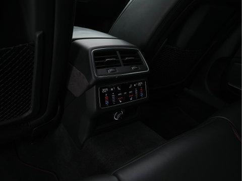 Audi RS6 Avant TFSI Quattro (INCL-BTW) Aut. *CERAMIC-BREAKS | LEATHER | HEAD-UP | LASER-LIGHT | BANG&OLUFSEN-ADVANCED | SOFT-CLOSE | ADAPTIVE-CRUISE | BLINDSPOT | TOPVIEW | MEMORY-PACK | DAB+ | ...