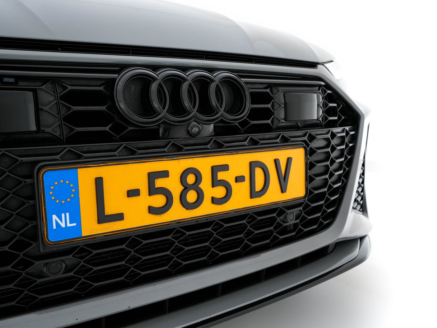 Audi RS6 Avant TFSI Quattro (INCL-BTW) Aut. *CERAMIC-BREAKS | LEATHER | HEAD-UP | LASER-LIGHT | BANG&OLUFSEN-ADVANCED | SOFT-CLOSE | ADAPTIVE-CRUISE | BLINDSPOT | TOPVIEW | MEMORY-PACK | DAB+ | ...
