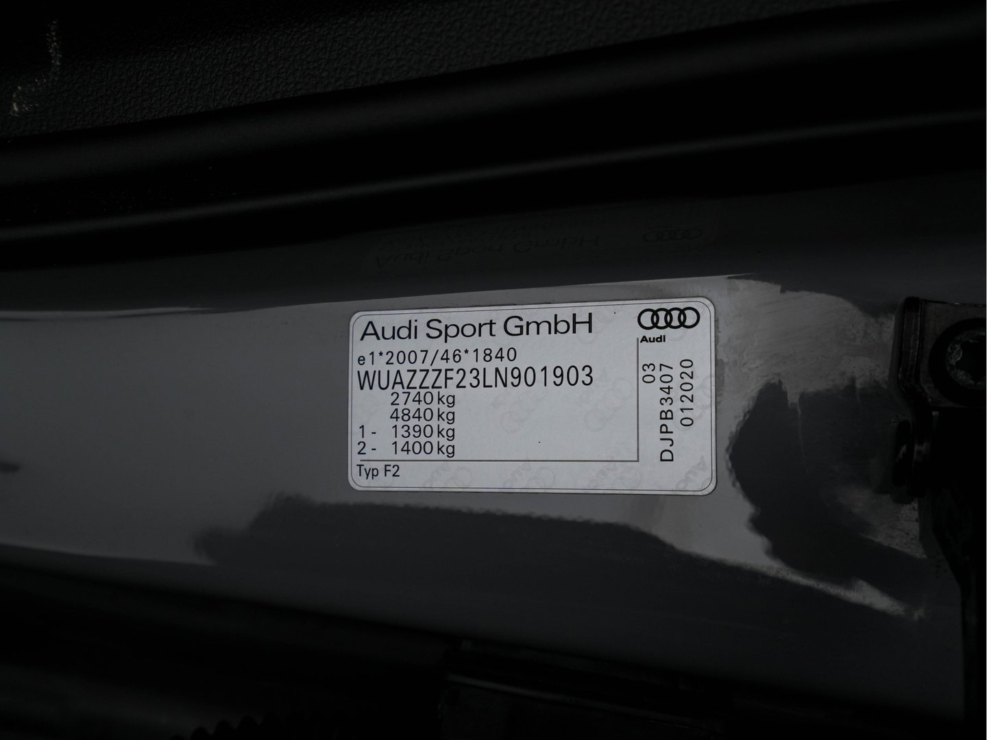 Audi RS6 Avant TFSI Quattro (INCL-BTW) Aut. *CERAMIC-BREAKS | LEATHER | HEAD-UP | LASER-LIGHT | BANG&OLUFSEN-ADVANCED | SOFT-CLOSE | ADAPTIVE-CRUISE | BLINDSPOT | TOPVIEW | MEMORY-PACK | DAB+ | ...
