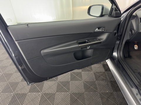 Volvo C30 1.6 D2 R-Design (INCL-BTW) *LEATHER-FABRIC | SPORT-SEATS | ECC | PDC | CARBON-INLAY | CRUISE | 17''ALU*