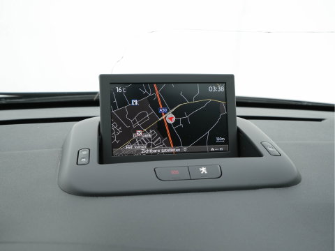 Peugeot 3008 2.0 HDiF HYbrid4 Aut. *NAVI-FULLMAP | COMFORT-SEATS | ECC | SHIFT-PADDLES | PDC | CRUISE | 16''ALU*