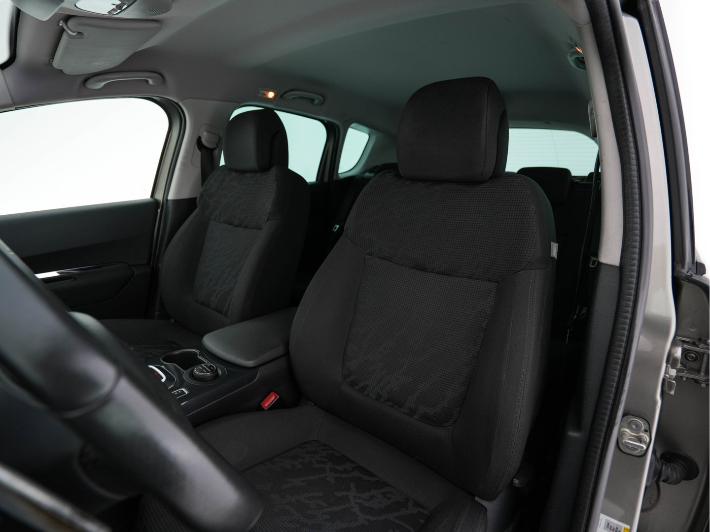 Peugeot 3008 2.0 HDiF HYbrid4 Aut. *NAVI-FULLMAP | COMFORT-SEATS | ECC | SHIFT-PADDLES | PDC | CRUISE | 16''ALU*