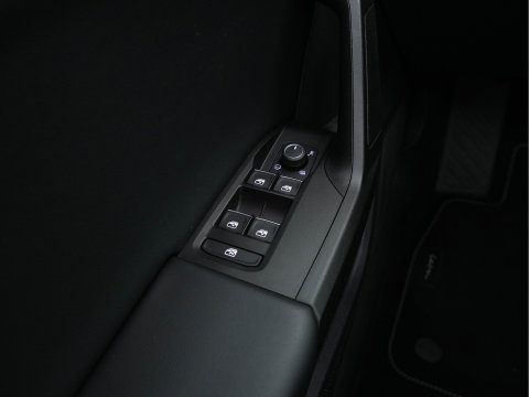 SEAT Leon Sportstourer 2.0 TDI FR Business Intense (INCL-BTW) Aut.  *PANO | FULL-LED | ADAPTIVE-CRUISE | DIGI-COCKPIT | NAVI-FULLMAP | LEATHER-MICROFIBRE | CARPLAY | KEYLESS | SHIFT-PADDLES | SPORT-SEATS | AMBIENT-LIGHT | CAMERA | 17''ALU | T