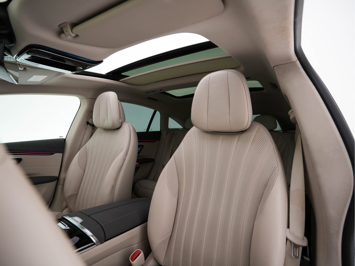 Mercedes-Benz EQS 350 Business Line 90 kWh {SOH-100%} [3-Fase-11kW] (INCL-BTW) Aut. *PANO | LEATHER | FULL-LED | MEMORY-PACK | HEATED-COMFORTSEATS | DIGI-COCKPIT | CAMERA | AMBIENT-LIGHT | NAVI-FULLMAP | BLIND-SPOT | KEYLESS | CARPLAY | PRIVACY-GLASS |