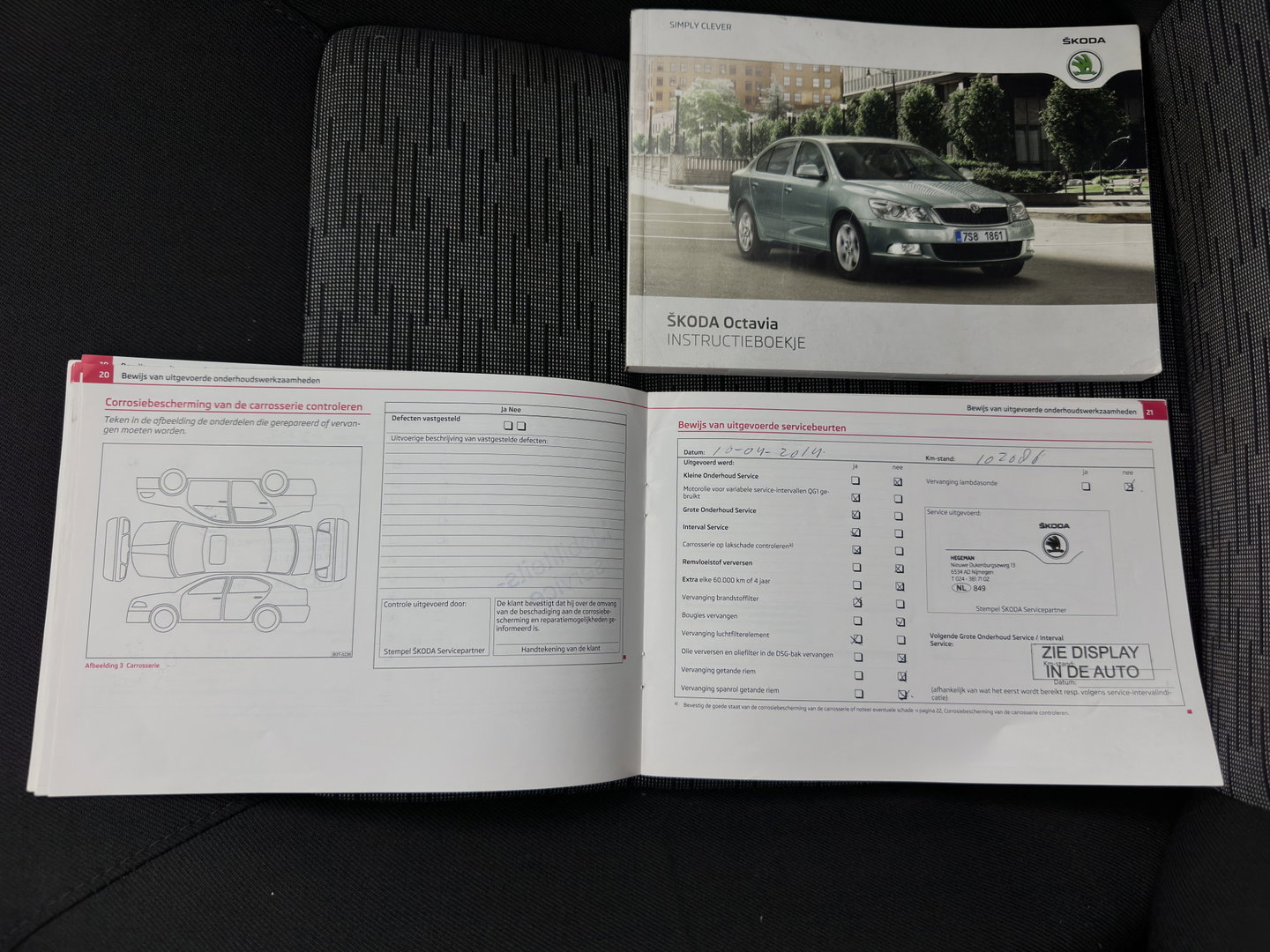 Škoda Octavia Combi 1.6 TDI Ambition Business Line Aut. *NAVI-FULLMAP | AIRCO | CRUISE | AMUNDSEN-AUDIO | PDC | COMFORT-SEATS | TOWBAR | 15''ALU*