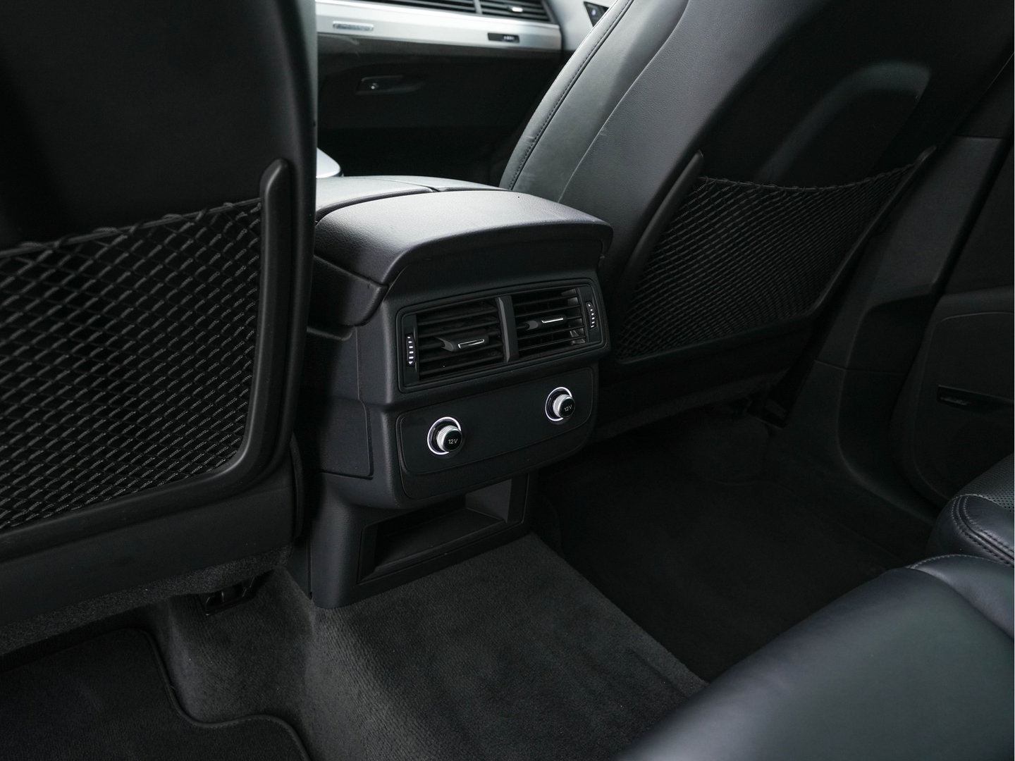 Audi SQ7 4.0 TDI Quattro Pro Line + Aut. *PANO | LEATHER | FULL-LED | DIGI-COCKPIT | BOSE-SOUND | KEYLESS | CAMERA | NAVI-FULLMAP | HEATED/VENTILATED-COMFORTSEATS | SHIFT-PADDLES | CARBON-INLAY | ECC | ADAPTIVE-CRUISE |