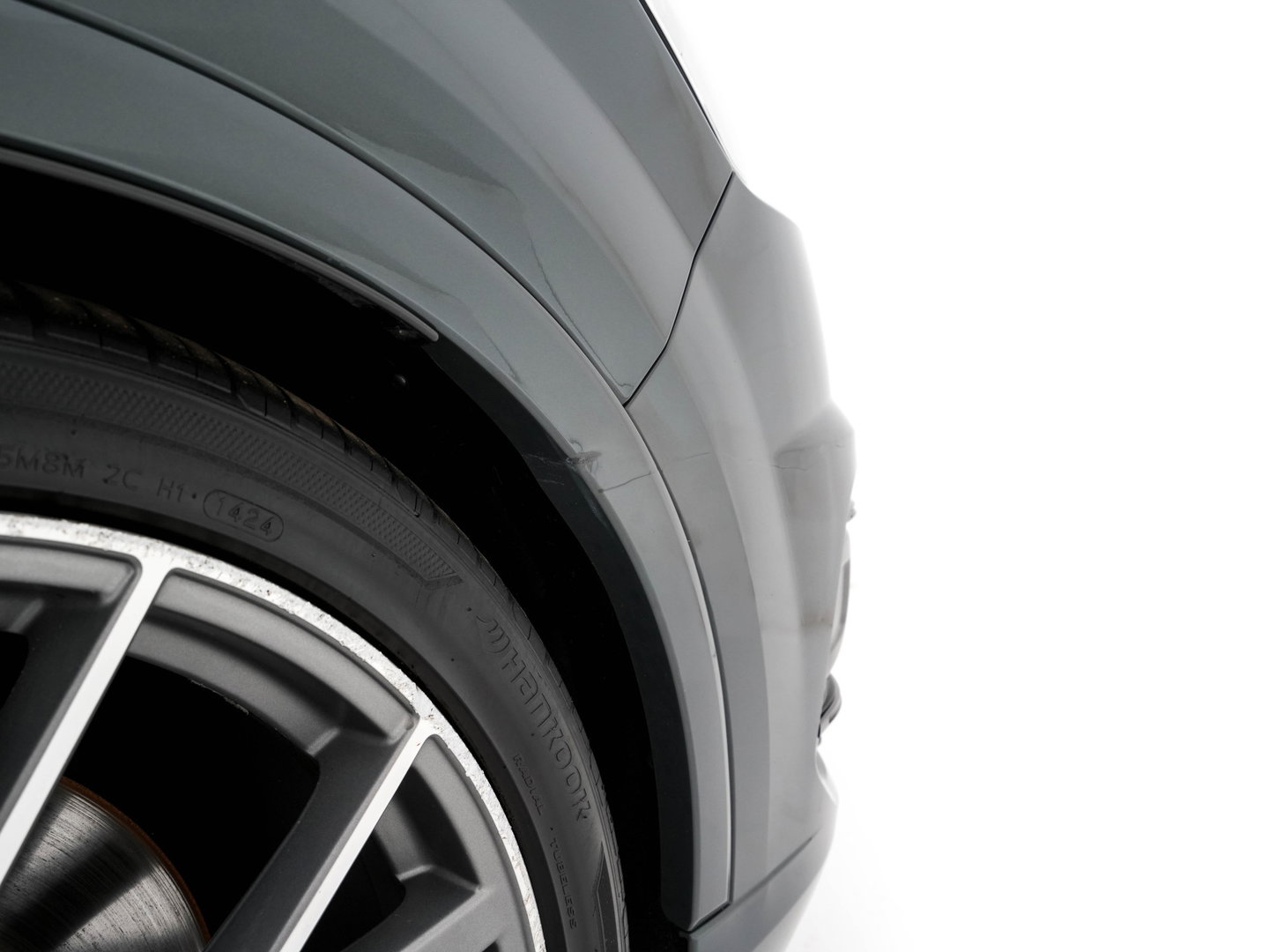 Audi SQ7 4.0 TDI Quattro Pro Line + Aut. *PANO | LEATHER | FULL-LED | DIGI-COCKPIT | BOSE-SOUND | KEYLESS | CAMERA | NAVI-FULLMAP | HEATED/VENTILATED-COMFORTSEATS | SHIFT-PADDLES | CARBON-INLAY | ECC | ADAPTIVE-CRUISE |