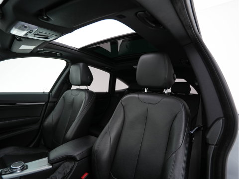 BMW 3-serie Gran Turismo 320i M-Sportpack High Executive Aut. *PANO | XENON | LEATHER | HEATED-SPORTSEATS | SHIFT-PADDLES | PRIVACY-GLASS | NAVI-FULLMAP | ECC | PDC | CRUISE | 19''ALU*
