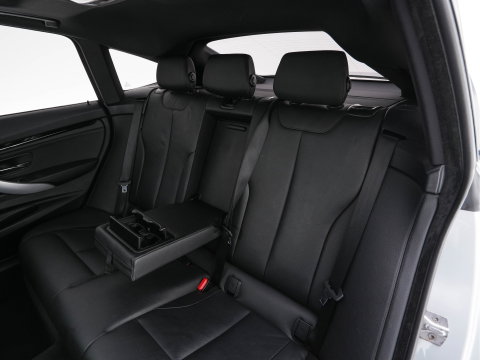 BMW 3-serie Gran Turismo 320i M-Sportpack High Executive Aut. *PANO | XENON | LEATHER | HEATED-SPORTSEATS | SHIFT-PADDLES | PRIVACY-GLASS | NAVI-FULLMAP | ECC | PDC | CRUISE | 19''ALU*