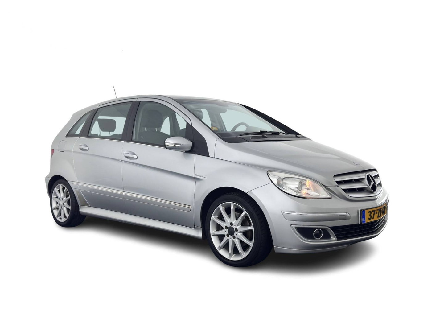 Mercedes-Benz B-Klasse 180 CDI Aut. *LEATHER-FABRIC | AIRCO | CRUISE | COMFORT-SEATS | TOWBAR | 17''ALU*