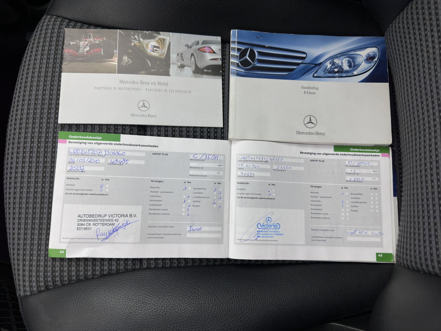 Mercedes-Benz B-Klasse 180 CDI Aut. *LEATHER-FABRIC | AIRCO | CRUISE | COMFORT-SEATS | TOWBAR | 17''ALU*