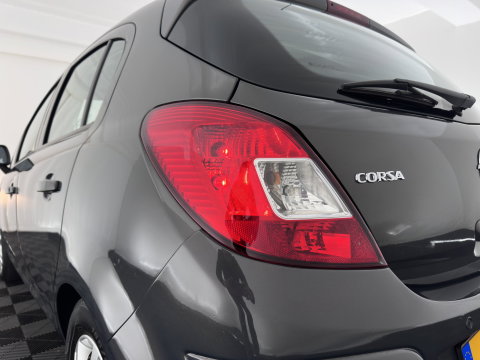 Opel Corsa 1.3 CDTi EcoFlex S/S Business+ *LEATHER-FABRIC | NAVI-FULLMAP | AIRCO | CRUISE | COMFORT-SEATS | PDC | 15''ALU*