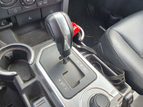 Land Rover Discovery 2.7 TdV6 SE Climate-Pack [⚠️## ENGINE BROKEN ##] Aut. *NAVI-FULLMAP | HARMAN/KARDON-AUDIO | WINDSOR-LUXURY-LEATHER | ELECTRIC-WINCH | ECC | AIR-SUSPENSION | PDC | CRUISE | COMFORT-SEATS | 18"ALU* ! LEES DE ADVERTENTIE GOED !