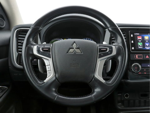 Mitsubishi Outlander 2.0 AWD (Plug-In) (INCL-BTW) Aut.*LEATHER-ALCANTARA | NAVI-FULLMAP | KEYLESS | DAB | CAMERA | ECC | CRUISE | CARPLAY | PRIVACY-GLASS | TOWBAR | SHIFTPADDLES | 16"ALU*