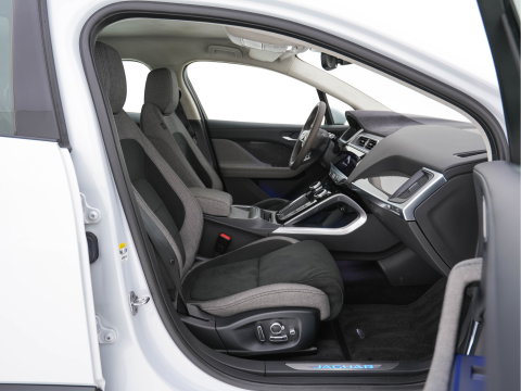 Jaguar I-PACE EV400 HSE First Edition AWD (SoH-91%} (INCL-BTW) Aut. *HEATPUMP | DIGI-COCKPIT | MATRIX-LED | MICROFIBRE | MERIDIAN-AUDIO | TOPVIEW | KEYLESS | LANE-ASSIST | BLINDSPOT | CRUISE | DAB | MEMORY-PACK | CCS-FASTLOADER | SPORTSEATS |