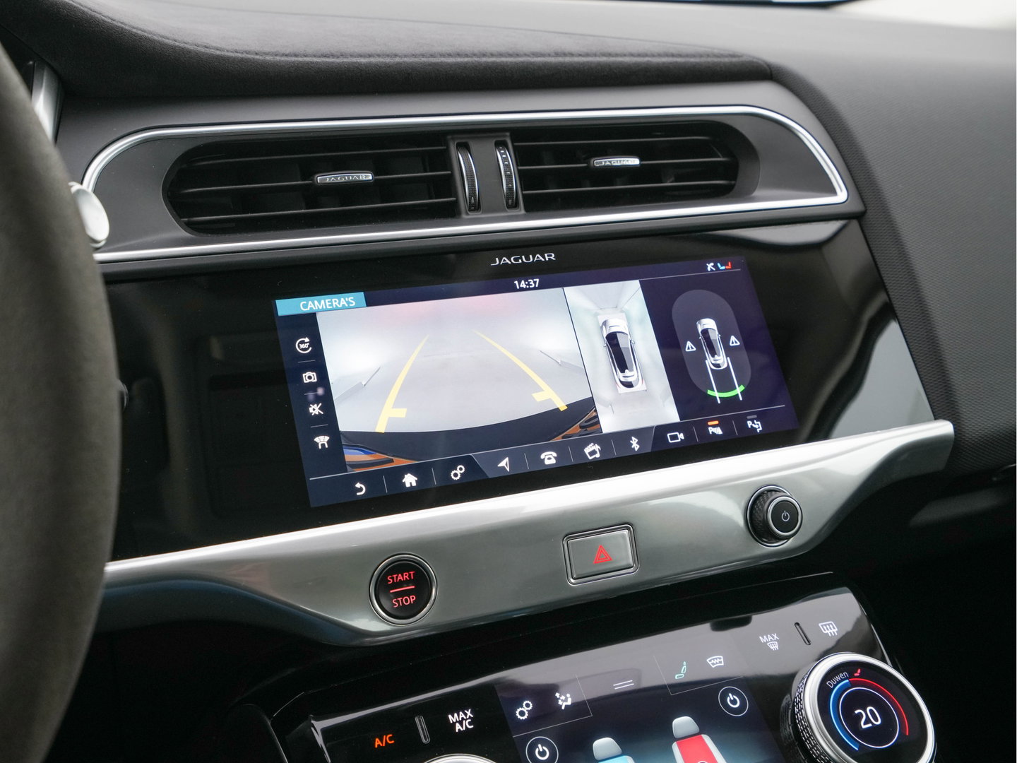 Jaguar I-PACE EV400 HSE First Edition AWD (SoH-91%} (INCL-BTW) Aut. *HEATPUMP | DIGI-COCKPIT | MATRIX-LED | MICROFIBRE | MERIDIAN-AUDIO | TOPVIEW | KEYLESS | LANE-ASSIST | BLINDSPOT | CRUISE | DAB | MEMORY-PACK | CCS-FASTLOADER | SPORTSEATS |