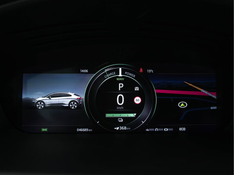 Jaguar I-PACE EV400 HSE First Edition AWD (SoH-91%} (INCL-BTW) Aut. *HEATPUMP | DIGI-COCKPIT | MATRIX-LED | MICROFIBRE | MERIDIAN-AUDIO | TOPVIEW | KEYLESS | LANE-ASSIST | BLINDSPOT | CRUISE | DAB | MEMORY-PACK | CCS-FASTLOADER | SPORTSEATS |