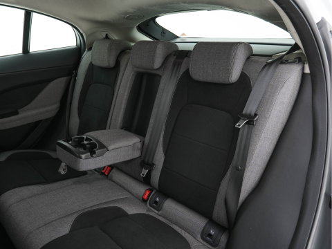 Jaguar I-PACE EV400 HSE First Edition AWD (SoH-91%} (INCL-BTW) Aut. *HEATPUMP | DIGI-COCKPIT | MATRIX-LED | MICROFIBRE | MERIDIAN-AUDIO | TOPVIEW | KEYLESS | LANE-ASSIST | BLINDSPOT | CRUISE | DAB | MEMORY-PACK | CCS-FASTLOADER | SPORTSEATS |