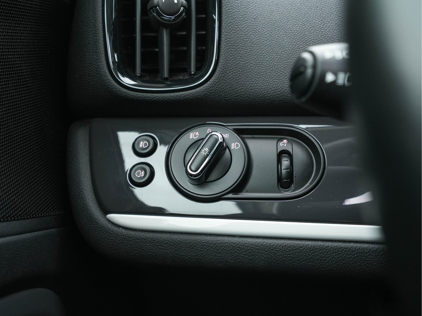 MINI Countryman 2.0 Cooper SE ALL4 (Plug-In) (INCL-BTW) Aut. *PANO | LEATHER-ALCANTARA | HARMAN/KARDON | ADAPTIVE-CRUISE | FULL-LED | KEYLESS | NAVI-FULLMAP | CAMERA | ECC | PDC | SPORTSEATS | AMBIENT-LIGHT | 18"ALU*