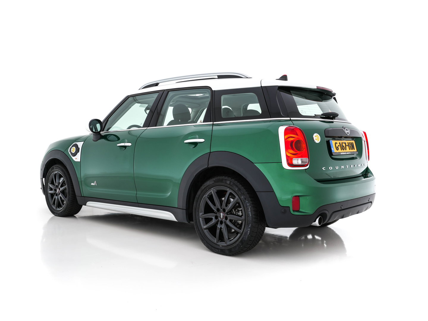 MINI Countryman 2.0 Cooper SE ALL4 (Plug-In) (INCL-BTW) Aut. *PANO | LEATHER-ALCANTARA | HARMAN/KARDON | ADAPTIVE-CRUISE | FULL-LED | KEYLESS | NAVI-FULLMAP | CAMERA | ECC | PDC | SPORTSEATS | AMBIENT-LIGHT | 18"ALU*