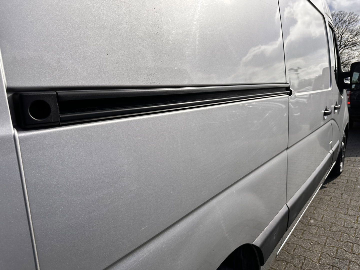 Renault Master T35 2.3 dCi 180 L2H2 Energy ( 3-Pers ) *REFRIGERATED | DOUBLE-SLIDINGDOORS | CAMERA | AIRCO | BLINDSPOT | CRUISE | PDC | TOWBAR*