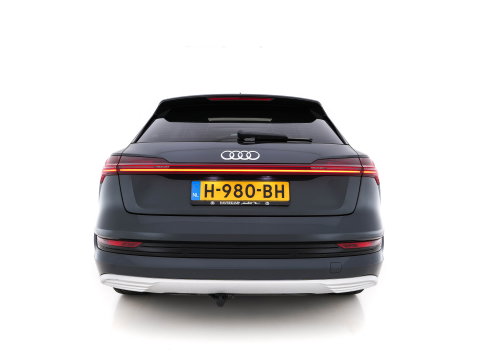 Audi e-tron 50 Quattro Advanced [ 3-Fase-11kW ] [ SOH-100% ] (INCL-BTW) *HEATPUMP | PANO | LEATHER | DIGI-COCKPIT | FULL-LED | MEMORY-PACK |  KEYLESS | NAVI-FULLMAP | TOWBAR | SHIFTPADDLES | COMFORTSEATS | 20"ALU*