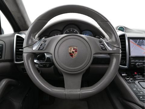 Porsche Cayenne 4.8 Turbo AWD Aut. *PANO | LEATHER | BURMESTER-SURROUND | BI-XENON | MEMORY-PACK | NAVI-FULLMAP | ADAPTIVE-CRUISE | AIR-SUSPENSION | CAMERA | SPORT-SEATS |  20''ALU*