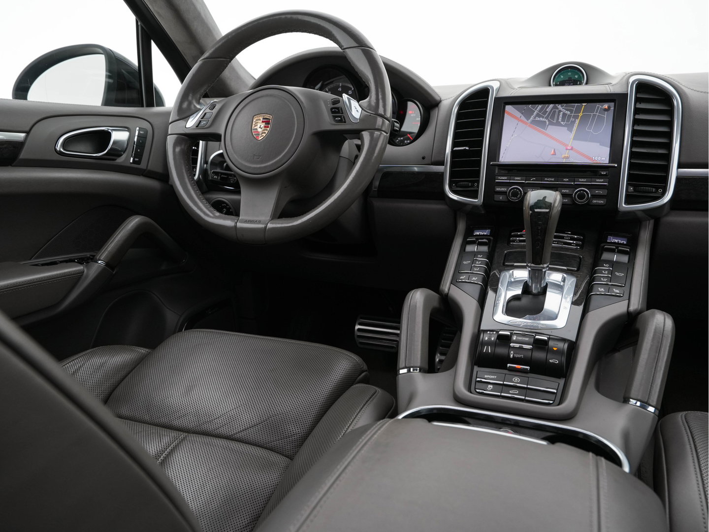 Porsche Cayenne 4.8 Turbo AWD Aut. *PANO | LEATHER | BURMESTER-SURROUND | BI-XENON | MEMORY-PACK | NAVI-FULLMAP | ADAPTIVE-CRUISE | AIR-SUSPENSION | CAMERA | SPORT-SEATS |  20''ALU*