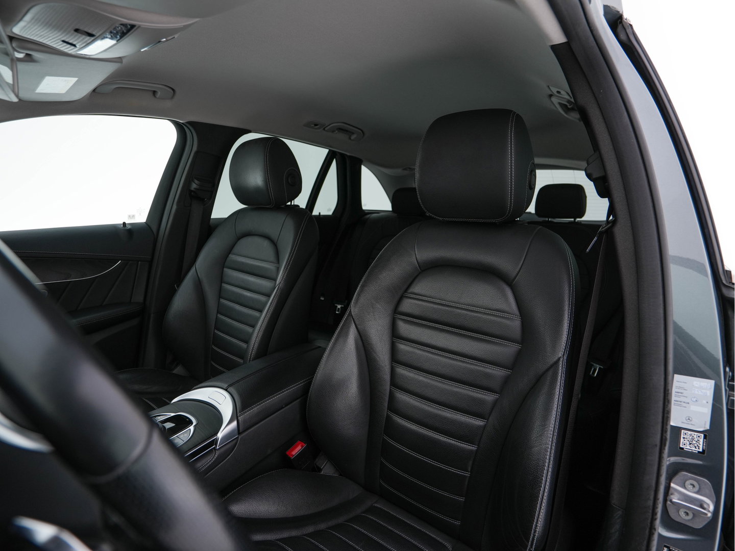 Mercedes-Benz GLC 350e 4MATIC Premium Plus Plug-in Aut. *LEATHER | FULL-LED | BLIND-SPOT | HEATED-SPORTSEATS | CAMERA | KEYLESS | AIR-SUSPENSION | ADAPTIVE-CRUISE | PRIVACY-GLASS | NAVI-FULLMAP | 20''ALU*
