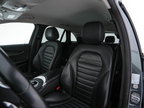 Mercedes-Benz GLC 350e 4MATIC Premium Plus Plug-in Aut. *LEATHER | FULL-LED | BLIND-SPOT | HEATED-SPORTSEATS | CAMERA | KEYLESS | AIR-SUSPENSION | ADAPTIVE-CRUISE | PRIVACY-GLASS | NAVI-FULLMAP | 20''ALU*