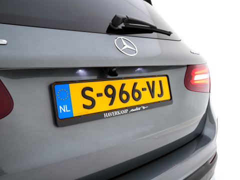 Mercedes-Benz GLC 350e 4MATIC Premium Plus Plug-in Aut. *LEATHER | FULL-LED | BLIND-SPOT | HEATED-SPORTSEATS | CAMERA | KEYLESS | AIR-SUSPENSION | ADAPTIVE-CRUISE | PRIVACY-GLASS | NAVI-FULLMAP | 20''ALU*